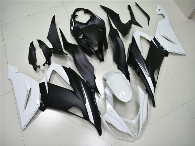 ABS Plastica & Carene Kawasaki ZX6R 13-18 - Bianco Nero ABS Plastica & Carene Kawasaki ZX6R 13-18 - Bianco Nero