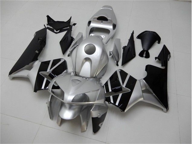 Carene Honda CBR 600 RR 05-06 - Argento Nero Carene Honda CBR 600 RR 05-06 - Argento Nero