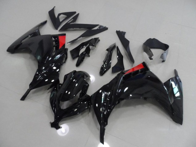 Carene Kawasaki ZX 300R 13-16 - Nero Rosso Carene Kawasaki ZX 300R 13-16 - Nero Rosso