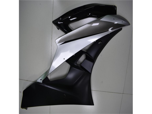 Carene & Plastica Yamaha R6 06-07 - Argento Nero Carene & Plastica Yamaha R6 06-07 - Argento Nero