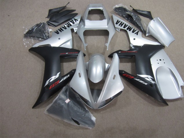 Carene Yamaha R1 04-06 - Argento Nero Carene Yamaha R1 04-06 - Argento Nero