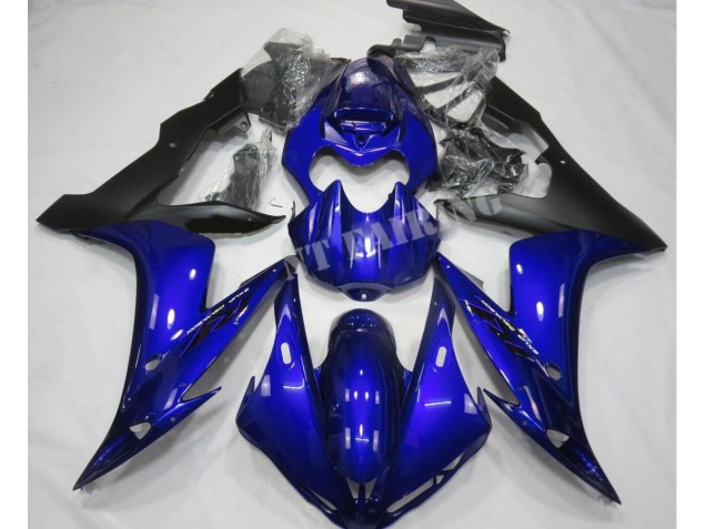 Kit Carena & Plastica Yamaha R1 04-06 - Blu Nero Kit Carena & Plastica Yamaha R1 04-06 - Blu Nero