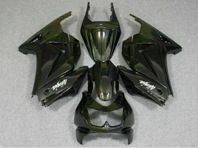 Kit Carenatura Completo ABS Kawasaki EX250 08-12 - Nero Kit Carenatura Completo ABS Kawasaki EX250 08-12 - Nero