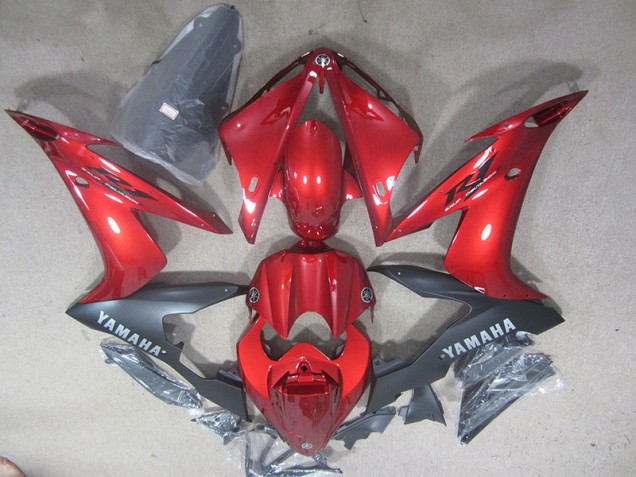 Kit Carene Yamaha R1 04-06 - Rosso Nero Kit Carene Yamaha R1 04-06 - Rosso Nero