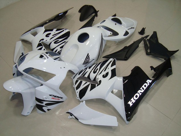 Kit Completo Carenatura ABS Honda CBR 600 RR 05-06 - Bianco Nero Kit Completo Carenatura ABS Honda CBR 600 RR 05-06 - Bianco Nero