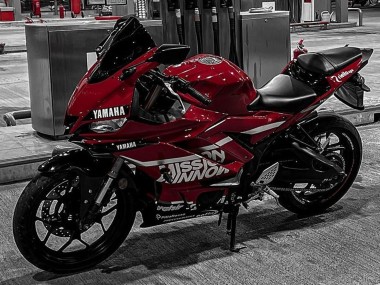 Carena Moto Yamaha YZF R3/R25 2019-2021 - Rosso Scuro Bianco Argento Nero Valsir