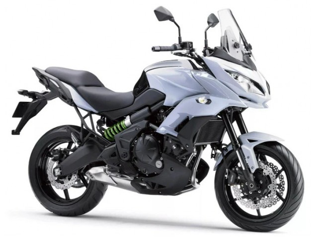 Carena Moto Kawasaki Versys 650 2015-2021 - Bianco Nero Opaco