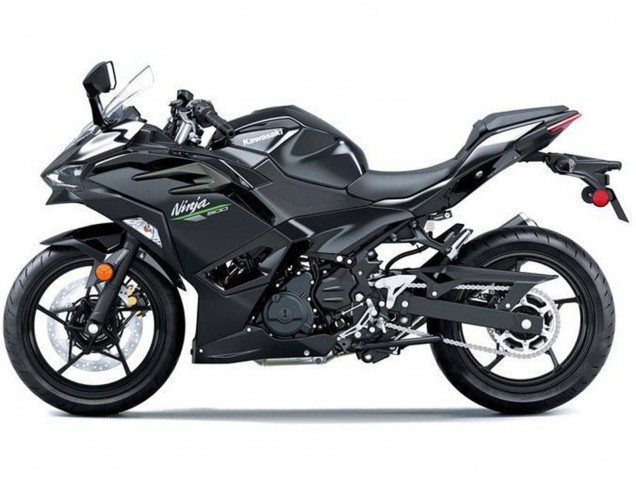 Carena Moto Kawasaki Ninja 500 EX500R 2024-2025 - Nero Lucido